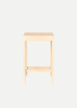01 stool