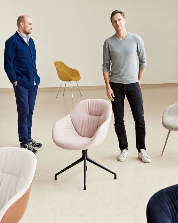 AAC 121 - Full Upholstery | New Edition