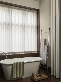 Bathtowel - Arto