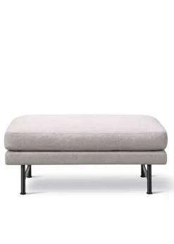 Calmo Ottoman 95 5650 by Hugo Passos