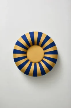Float / By Mikkel Lang Mikkelsen