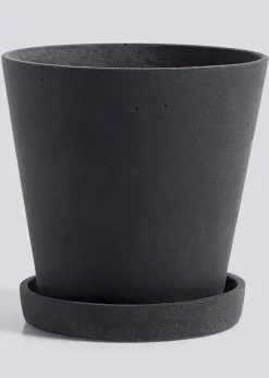 Flowerpot with saucer
