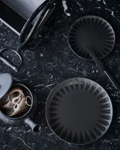 Lotus Plate | White or Black