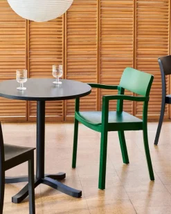 Pastis Table