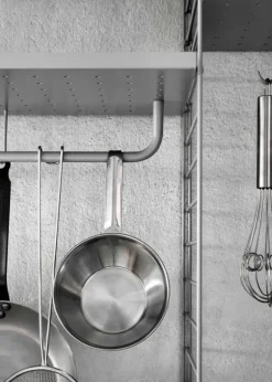 Rods for Metal Shelf