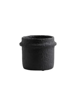 Rote cement pot